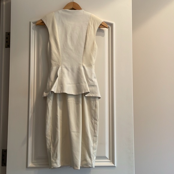 Ted Baker Janthum Peplum Dress - Picture 3 of 6